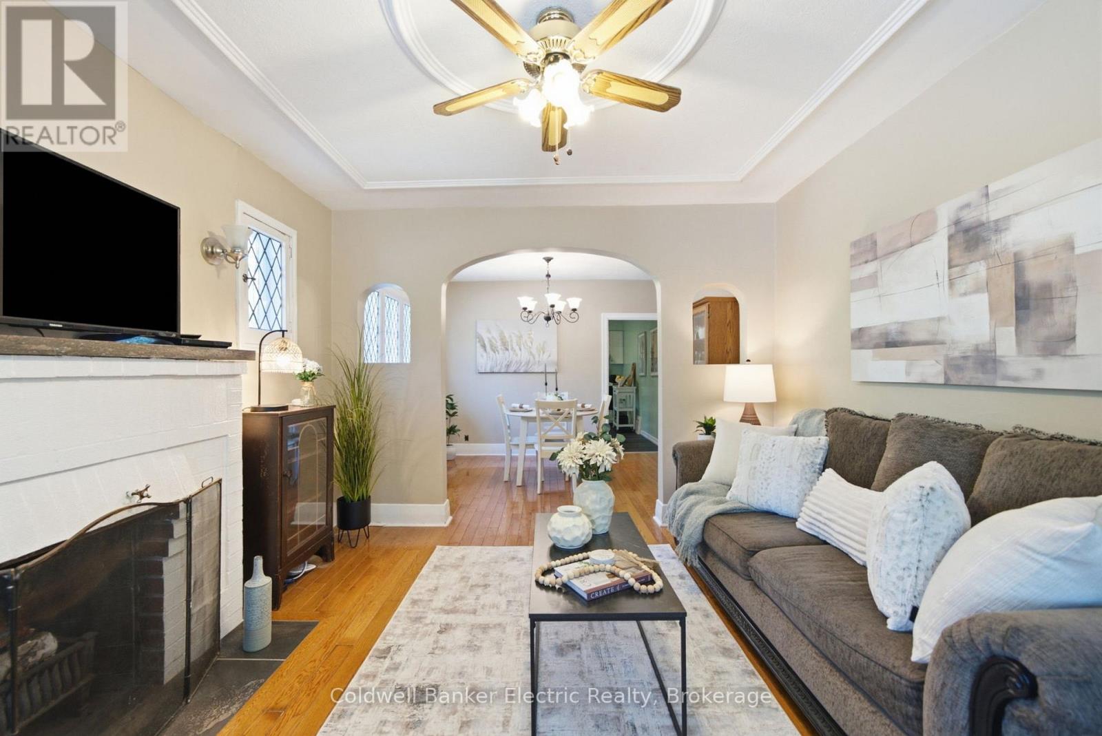 1228 KENNETH AVENUE - 4