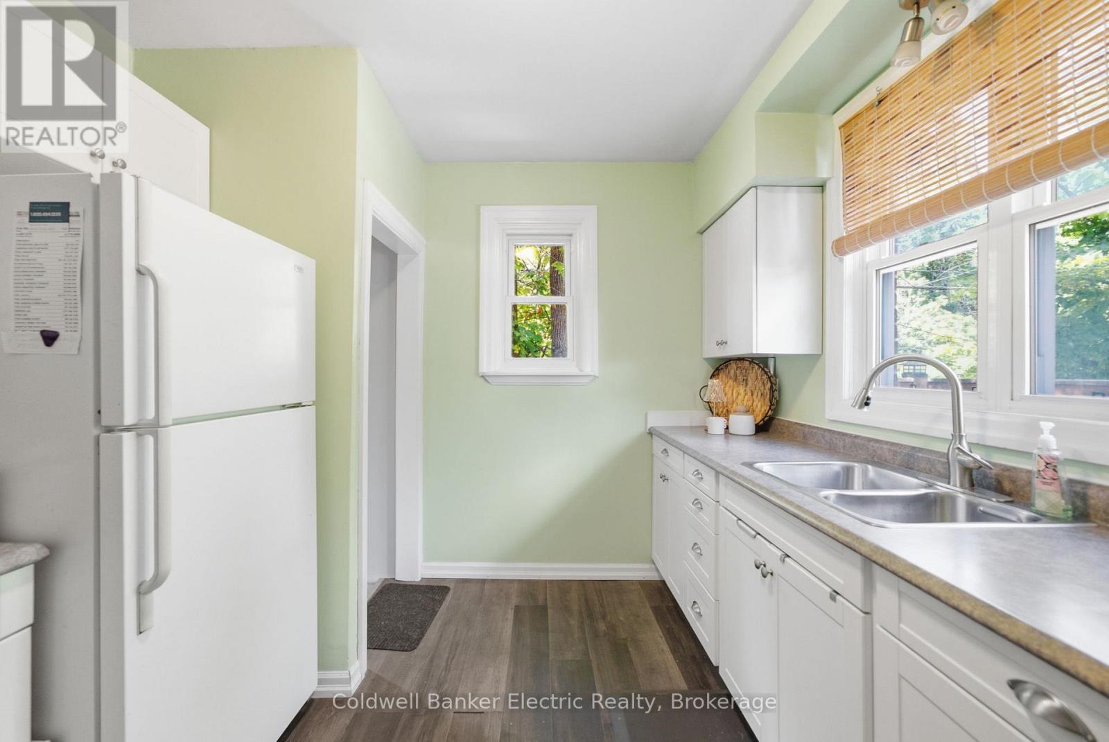 1228 KENNETH AVENUE - 9