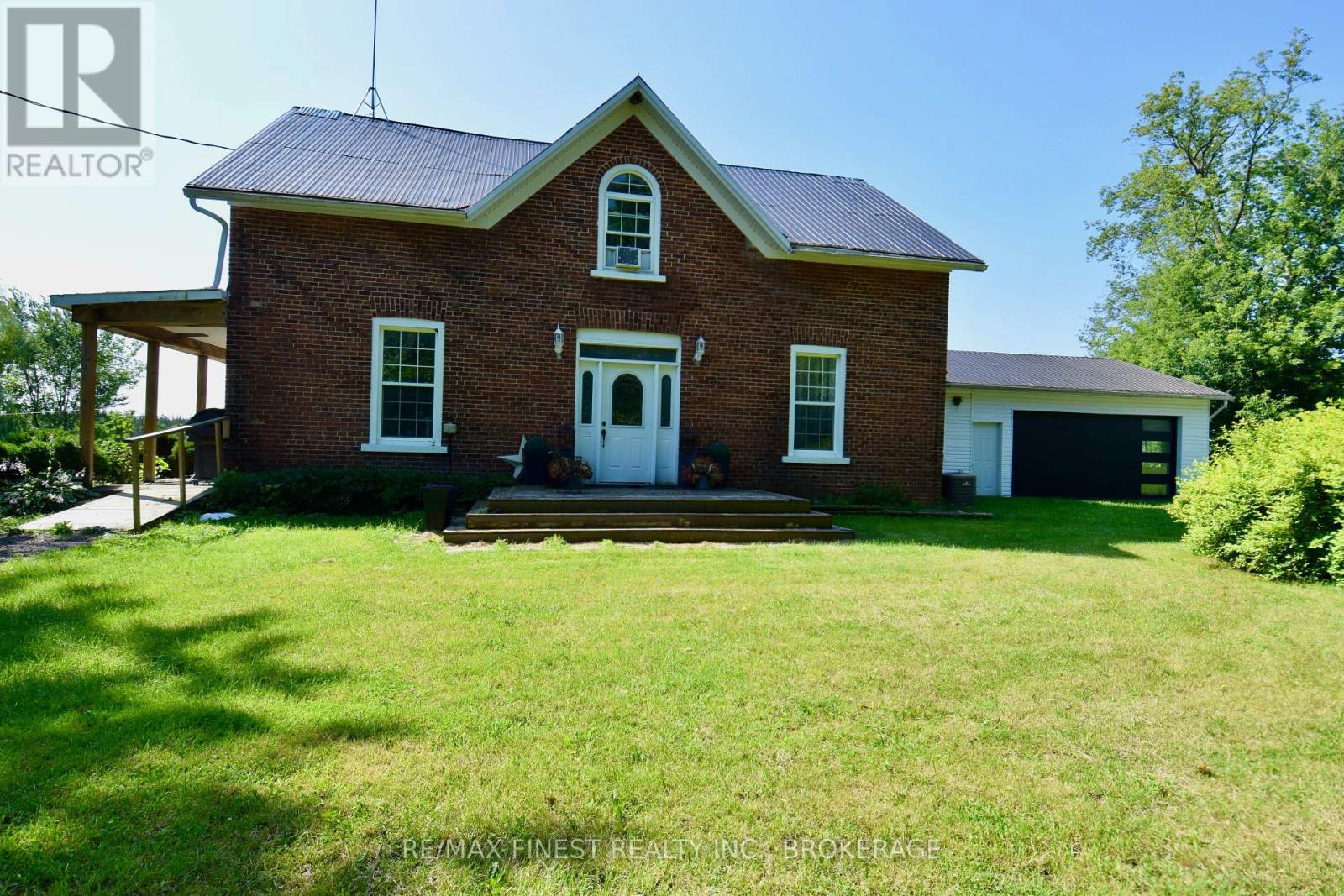 1990 SWITZERVILLE ROAD - 1