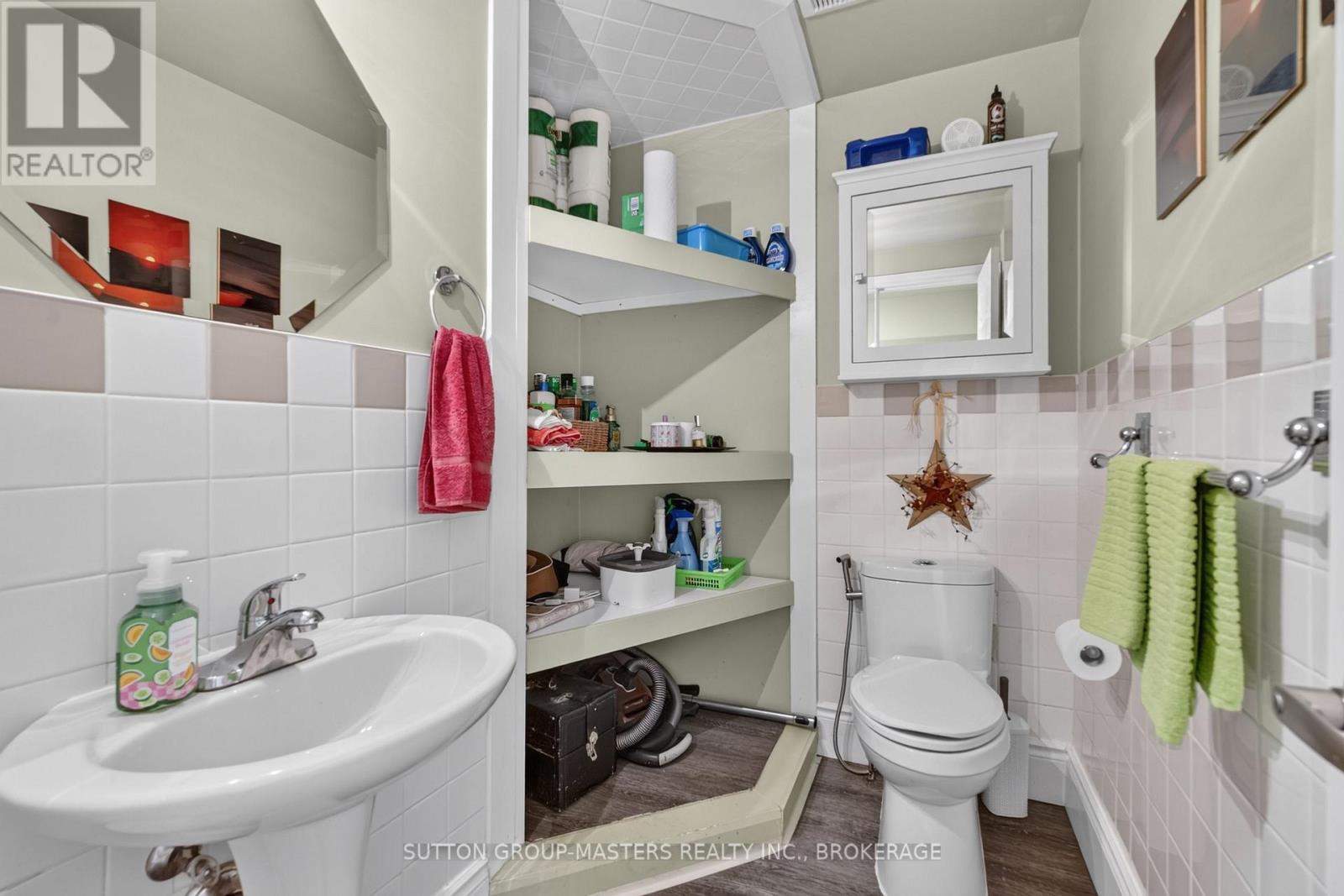 4415 BATH ROAD - 21