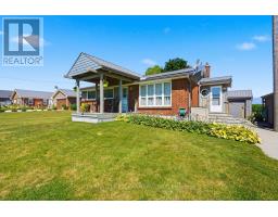 Recreational, Games room - 22656 Queens Line, West Elgin, ON N0L2C0 Photo 6