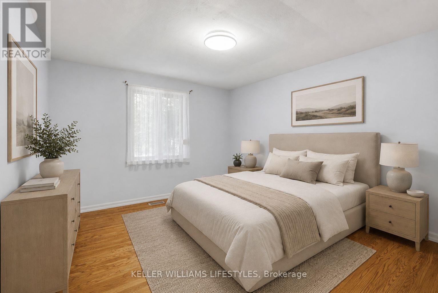 15 HAWKESBURY AVENUE - 15
