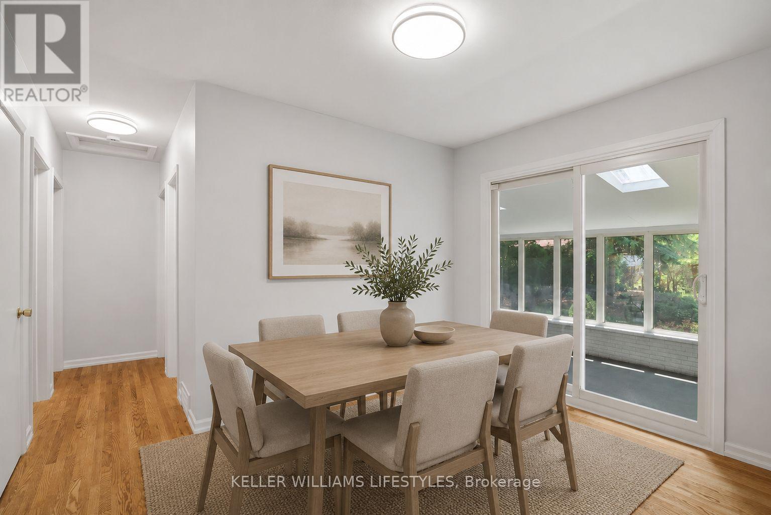 15 HAWKESBURY AVENUE - 6