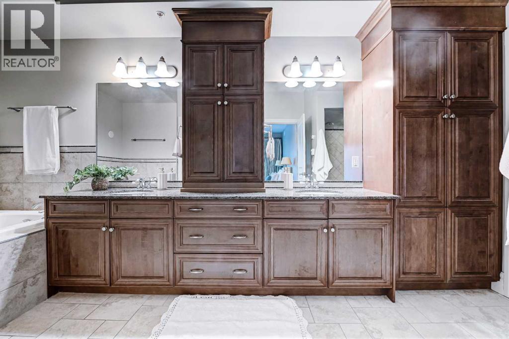 #2308 920 5 Avenue SW - 17
