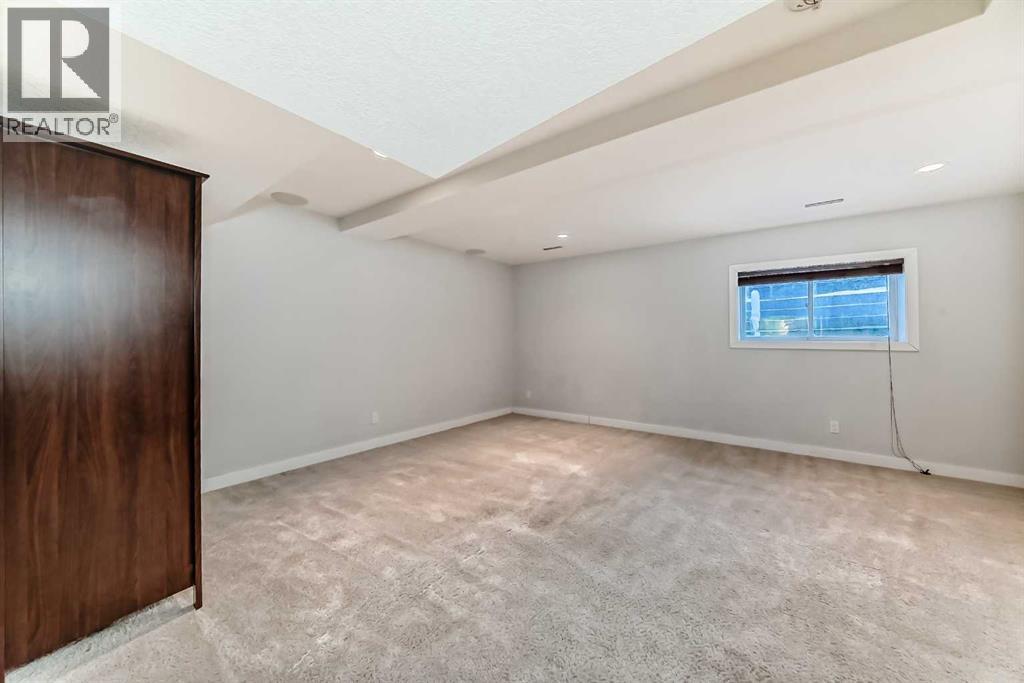 #115 300 Marina Drive - 32