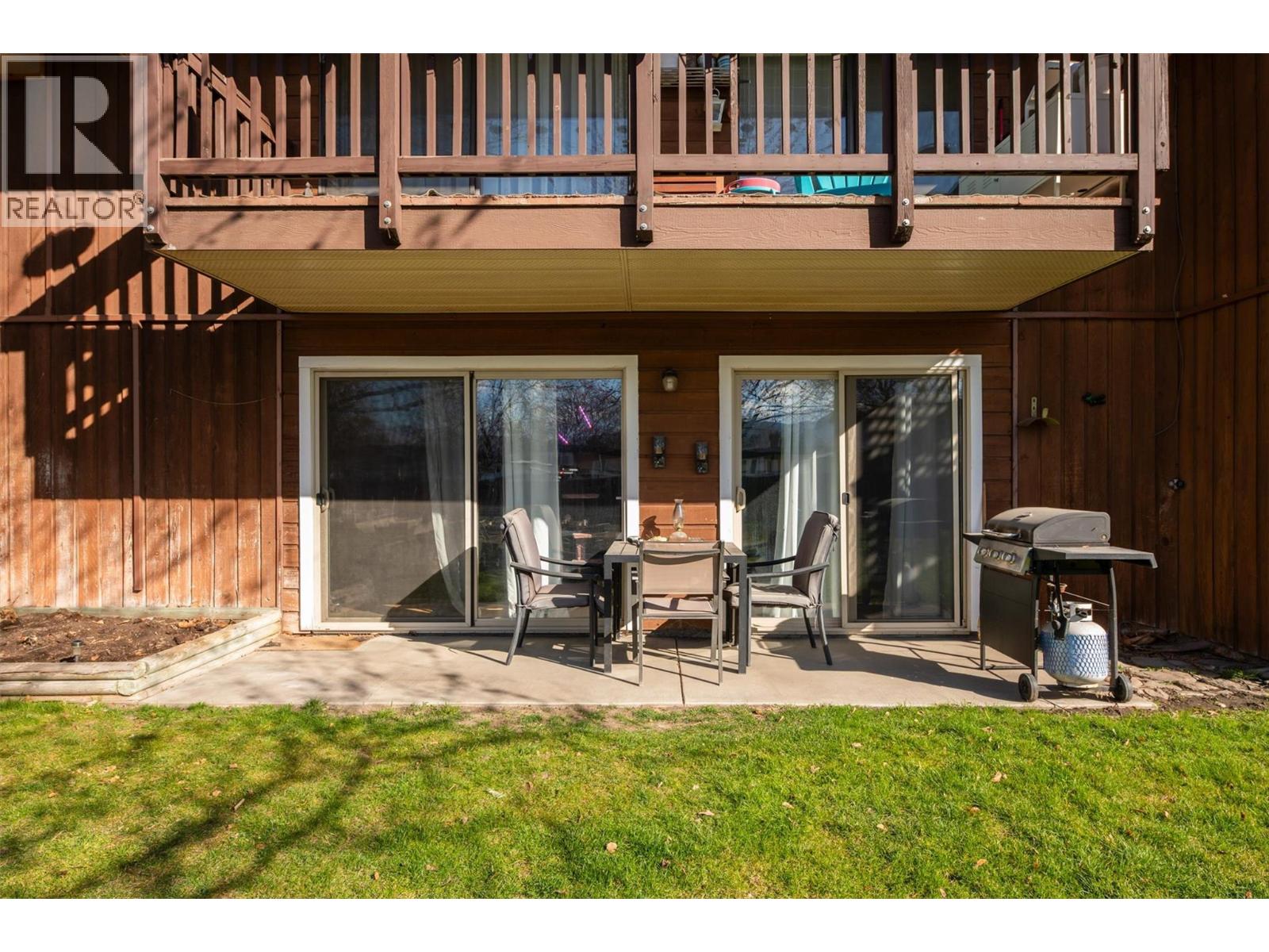 102 215 Mills Road, Kelowna