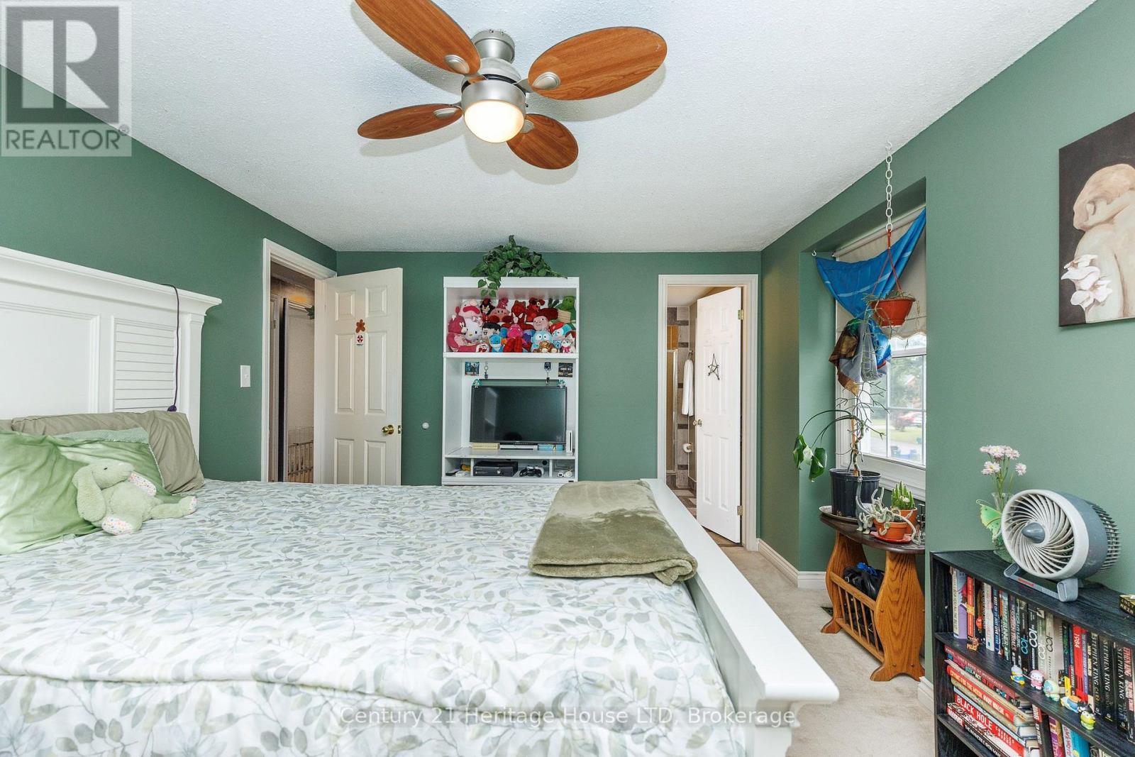 688 DAYTONA DRIVE - 20