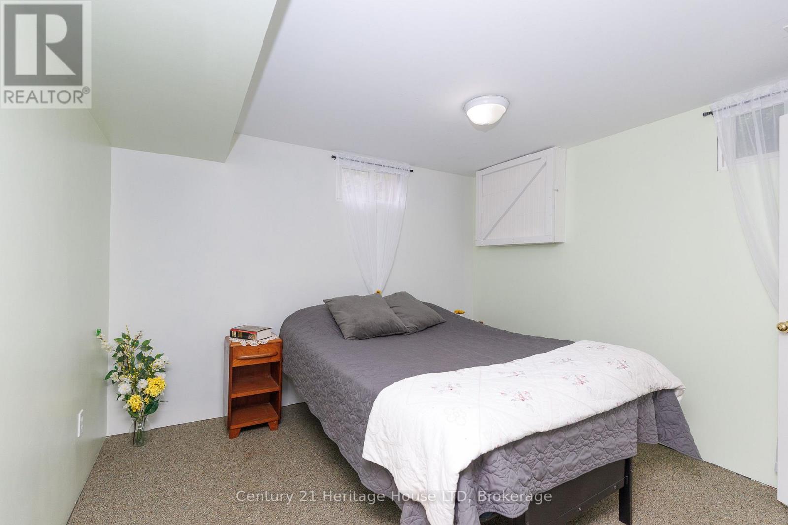 688 DAYTONA DRIVE - 29