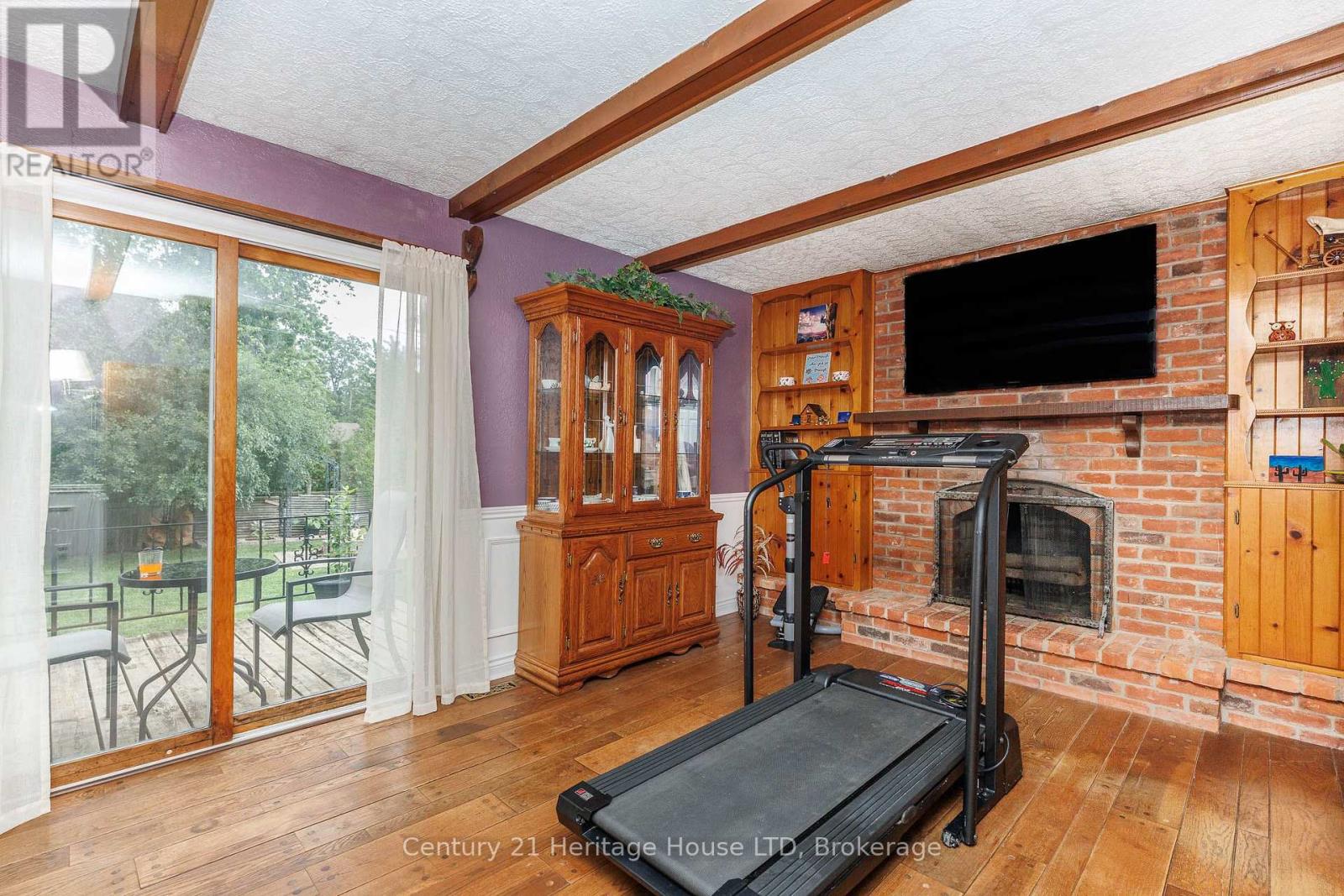 688 DAYTONA DRIVE - 4