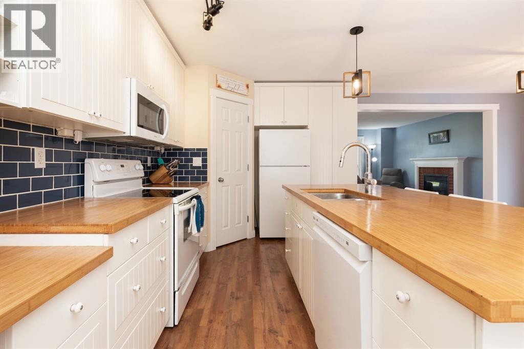 86 Riverstone Boulevard W - 12