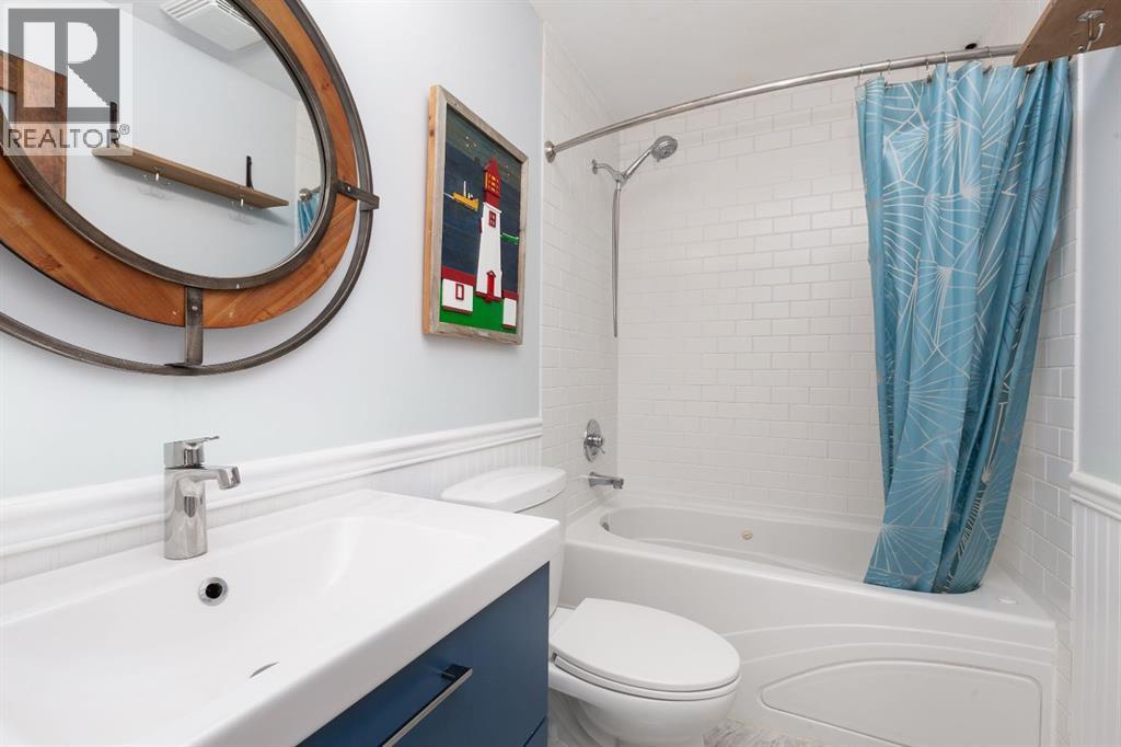 86 Riverstone Boulevard W - 21