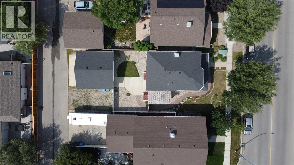 86 Riverstone Boulevard W - 40
