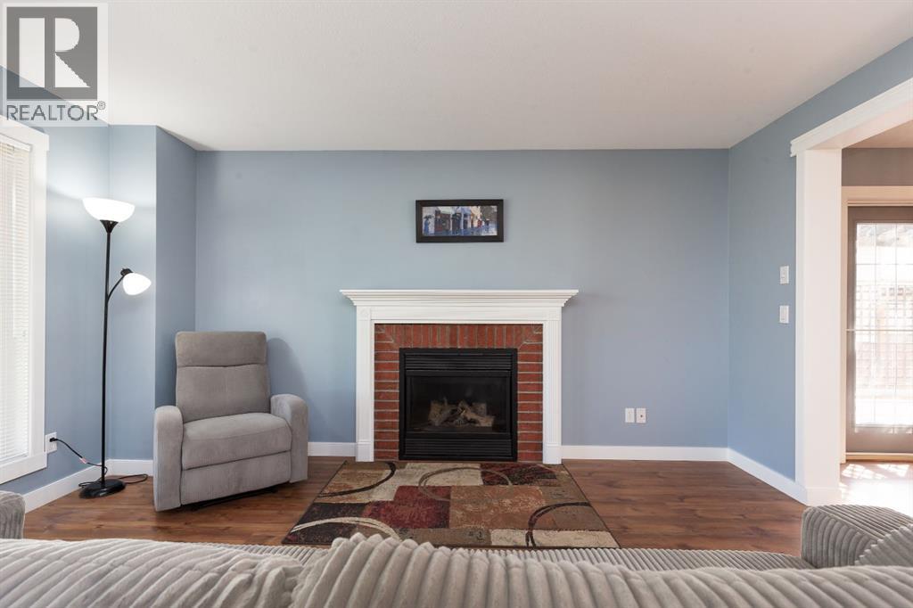 86 Riverstone Boulevard W - 6