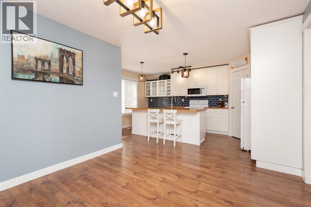 86 Riverstone Boulevard W - 9