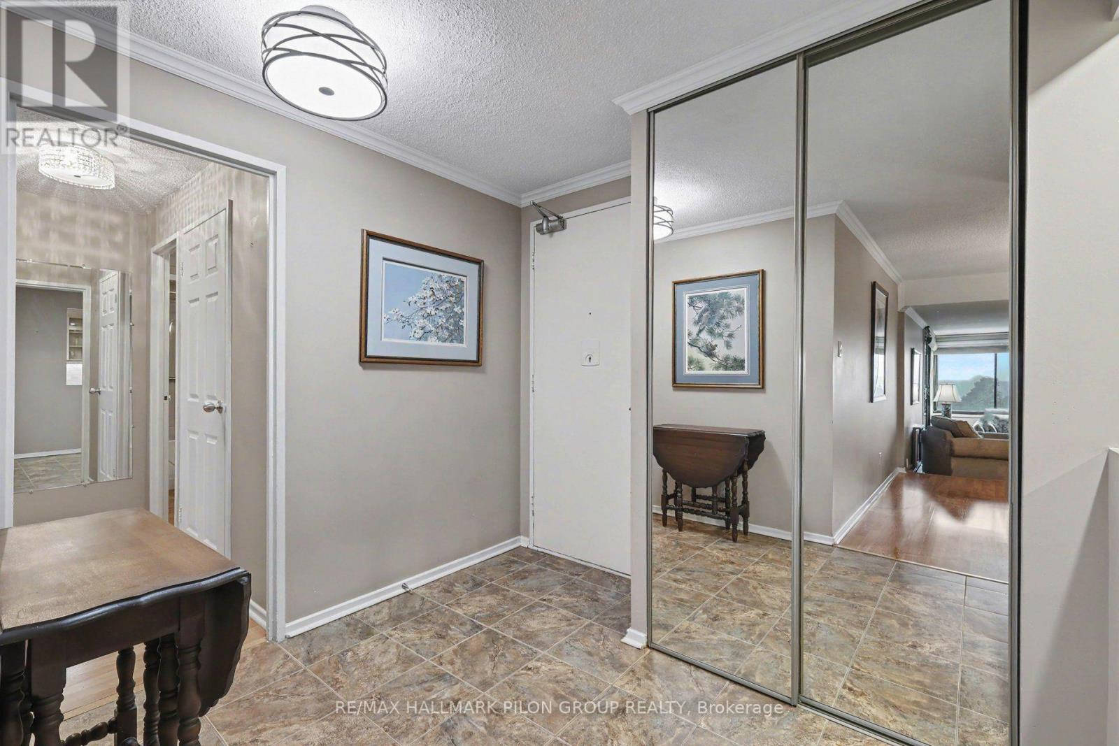 #1305 415 GREENVIEW AVENUE - 13