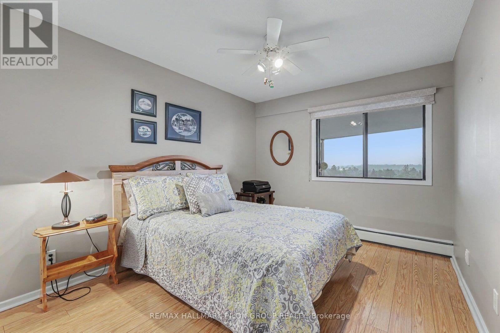 #1305 415 GREENVIEW AVENUE - 14