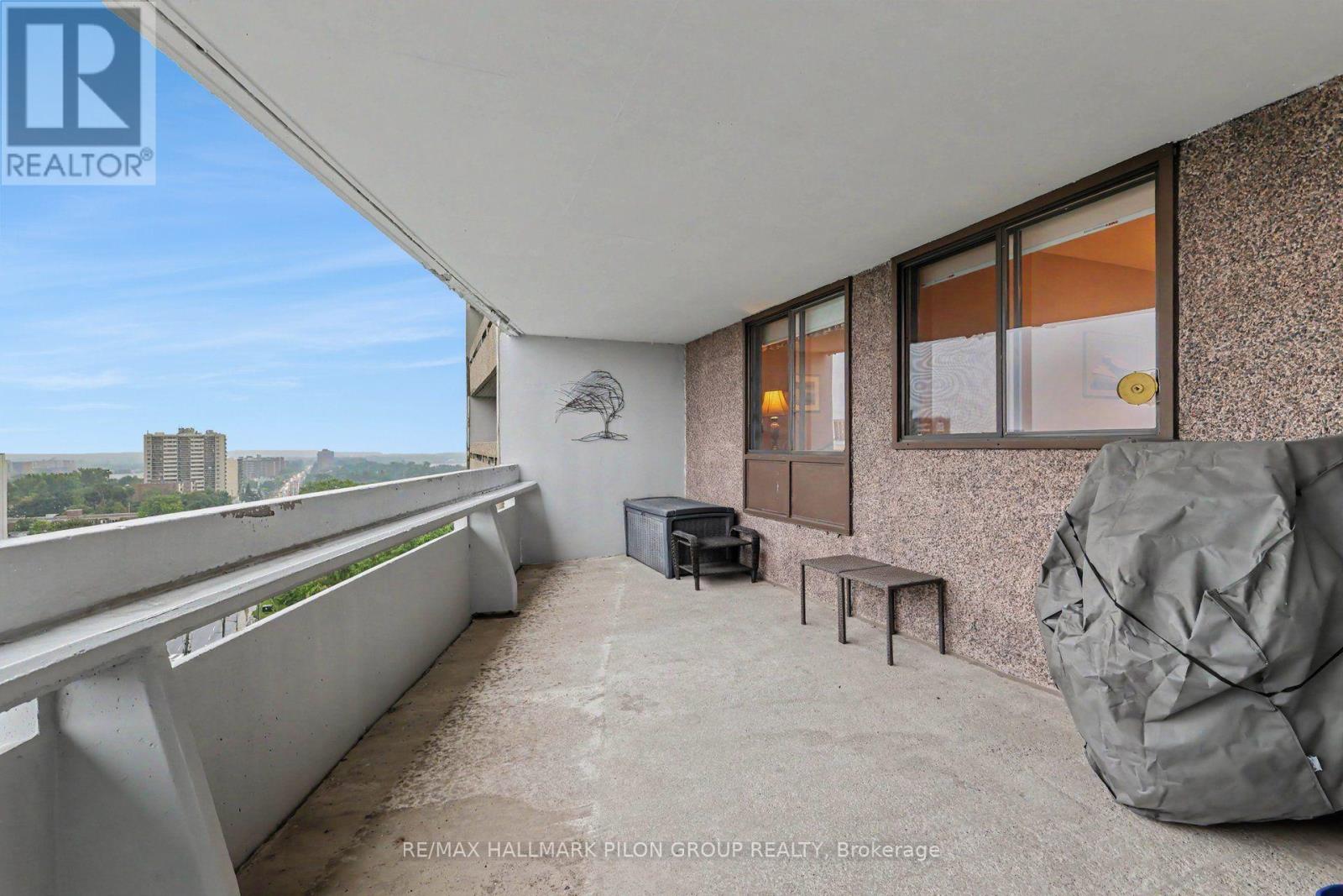 #1305 415 GREENVIEW AVENUE - 18