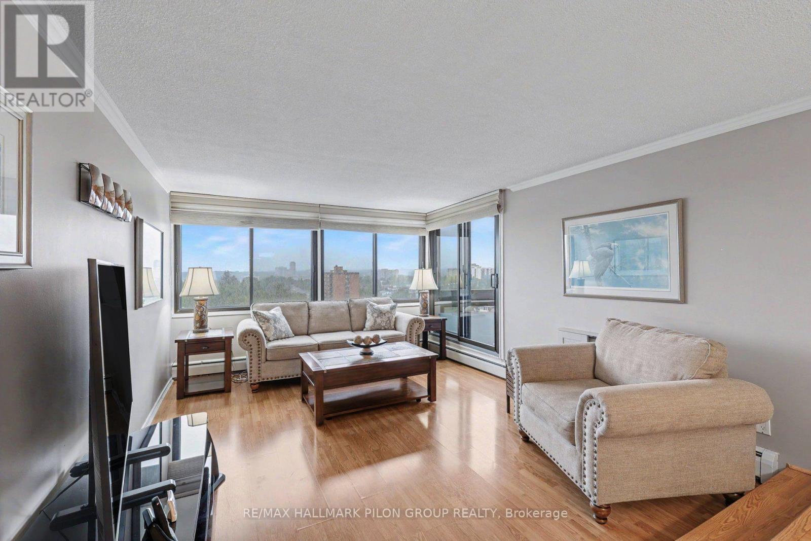 #1305 415 GREENVIEW AVENUE - 2
