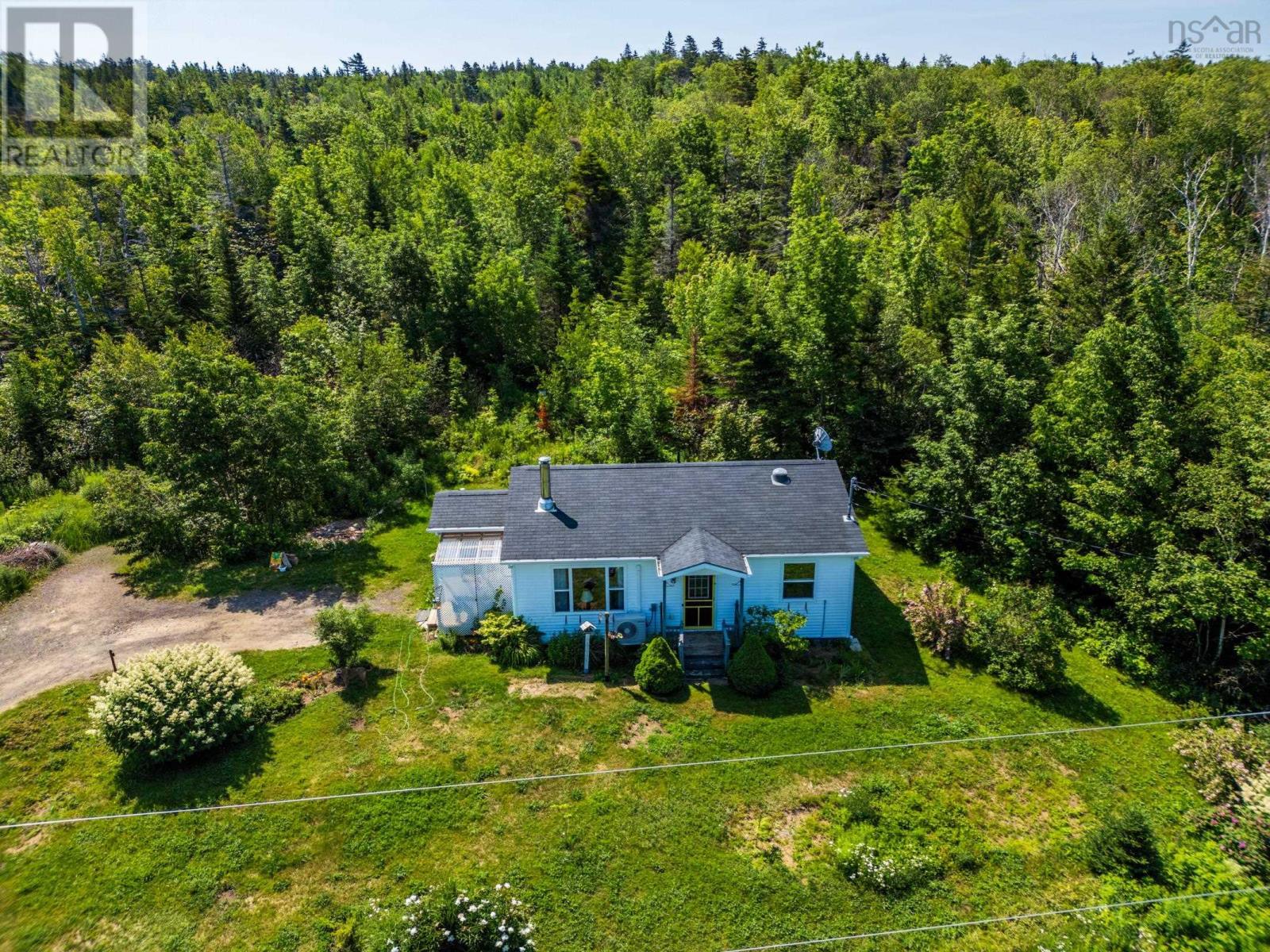28 Longley Mountain Road