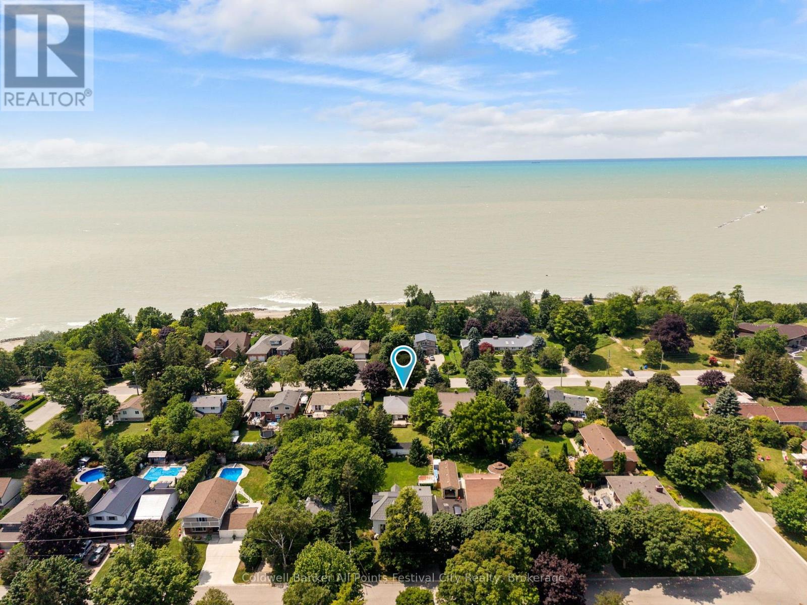 135 ESSEX STREET - 40