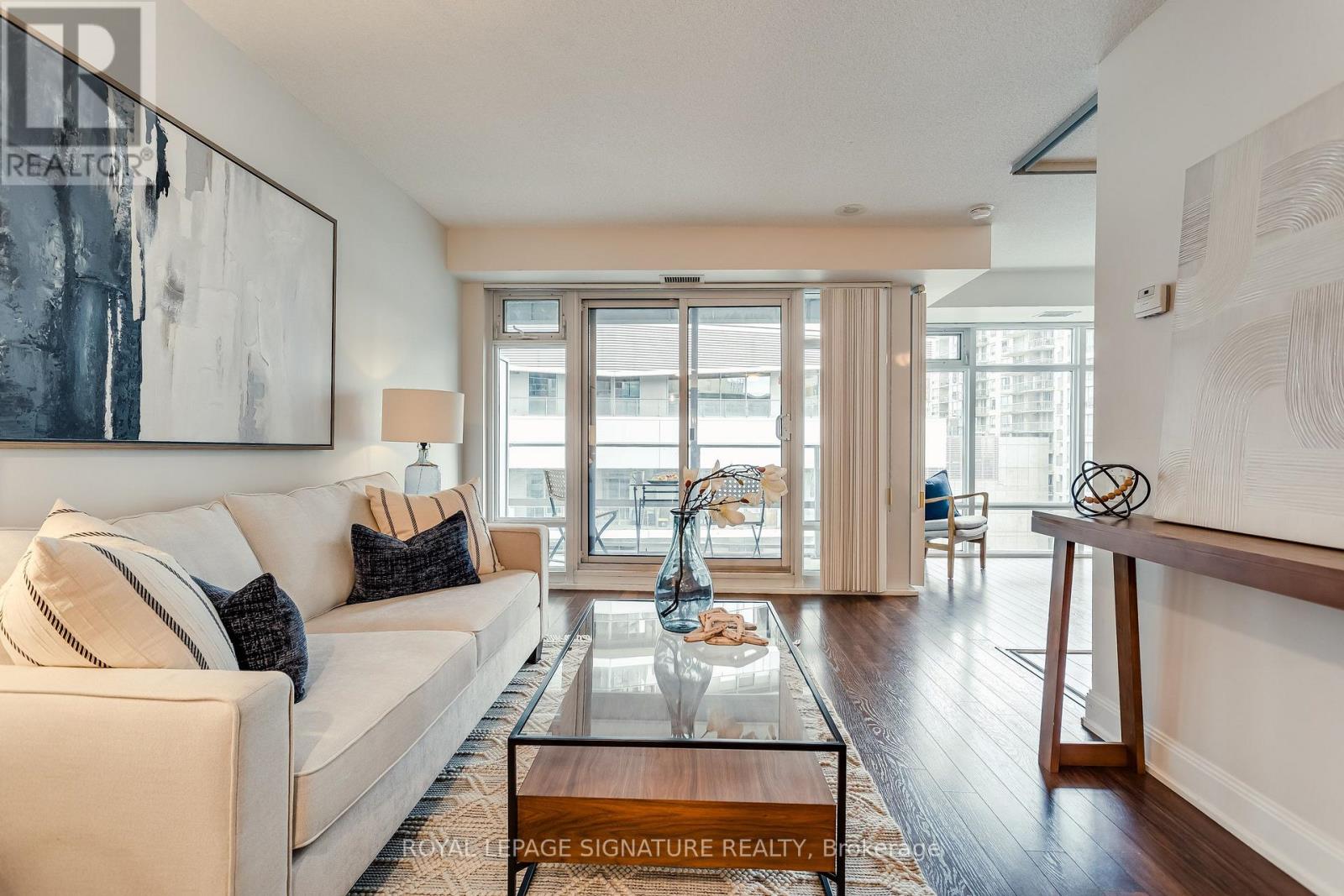 #910 2191 YONGE STREET - 12