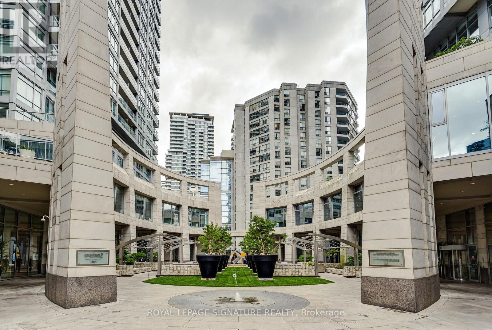 #910 2191 YONGE STREET - 3