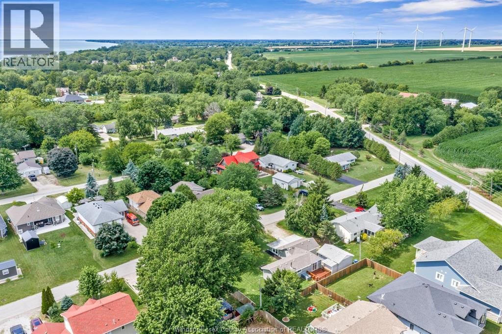 134 WINDSOR AVENUE - 8