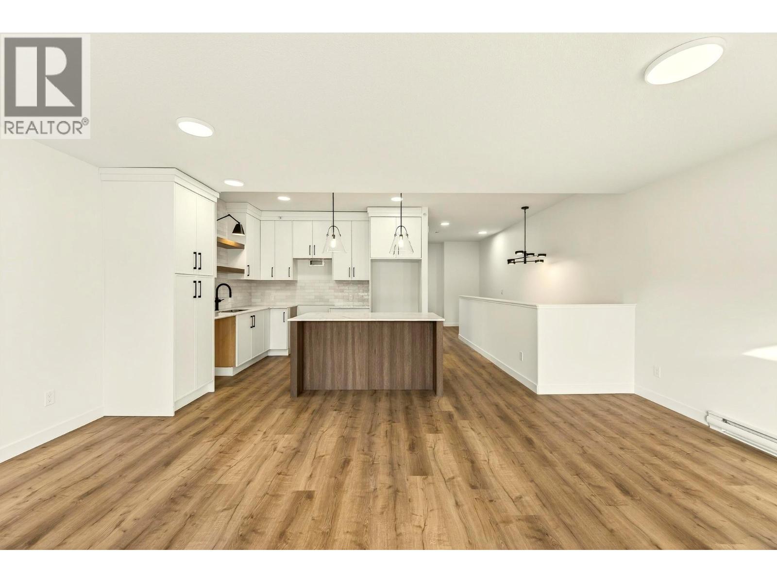 #2 1444 Granite Drive - 34