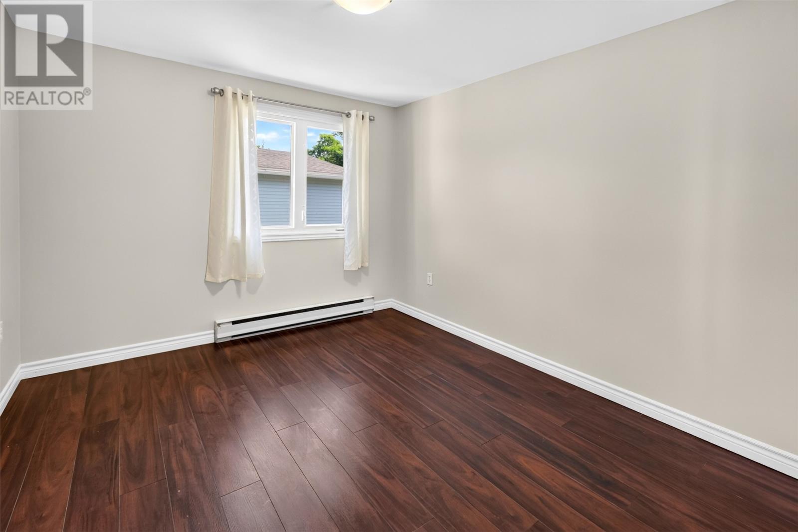 16 Harnum Crescent thumbnail 19