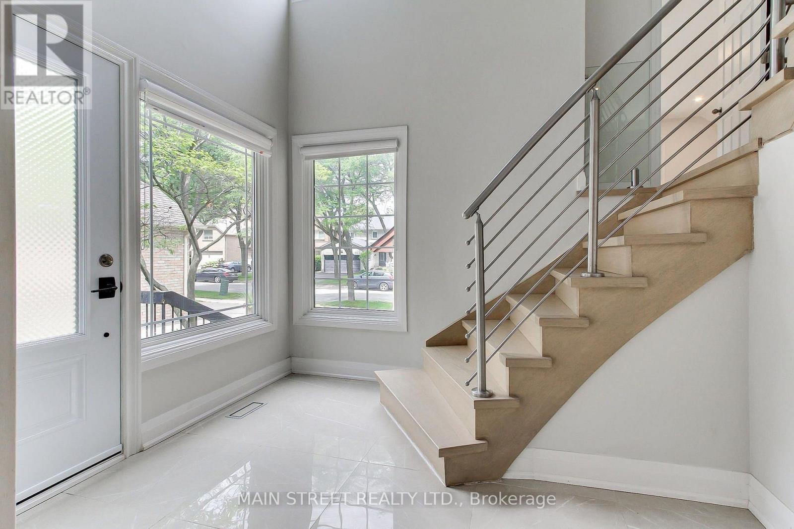 27 MURDOCK AVENUE - 6