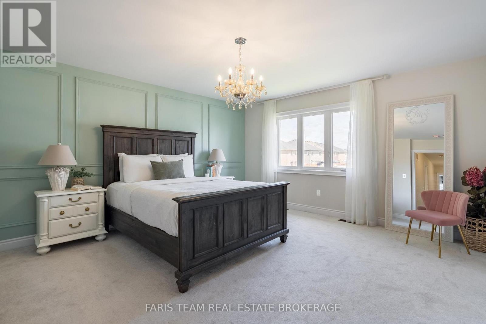 171 HERITAGE STREET - Image 21