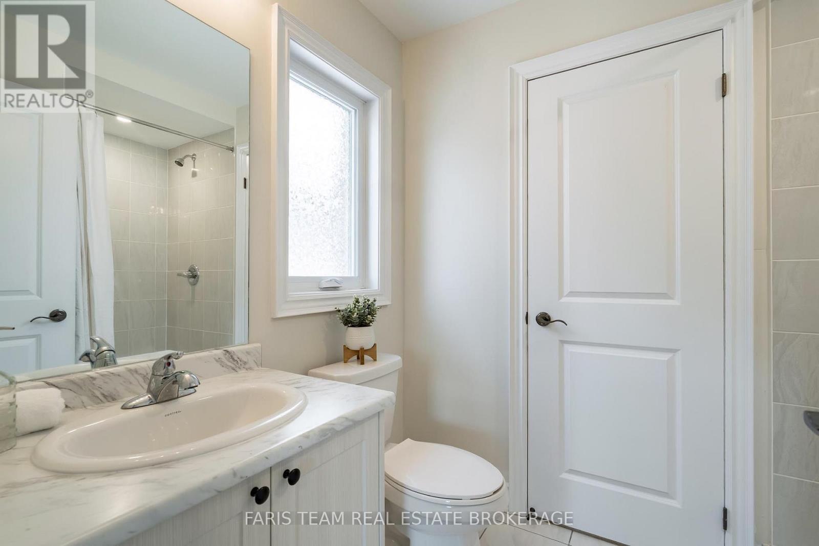171 HERITAGE STREET - Image 29