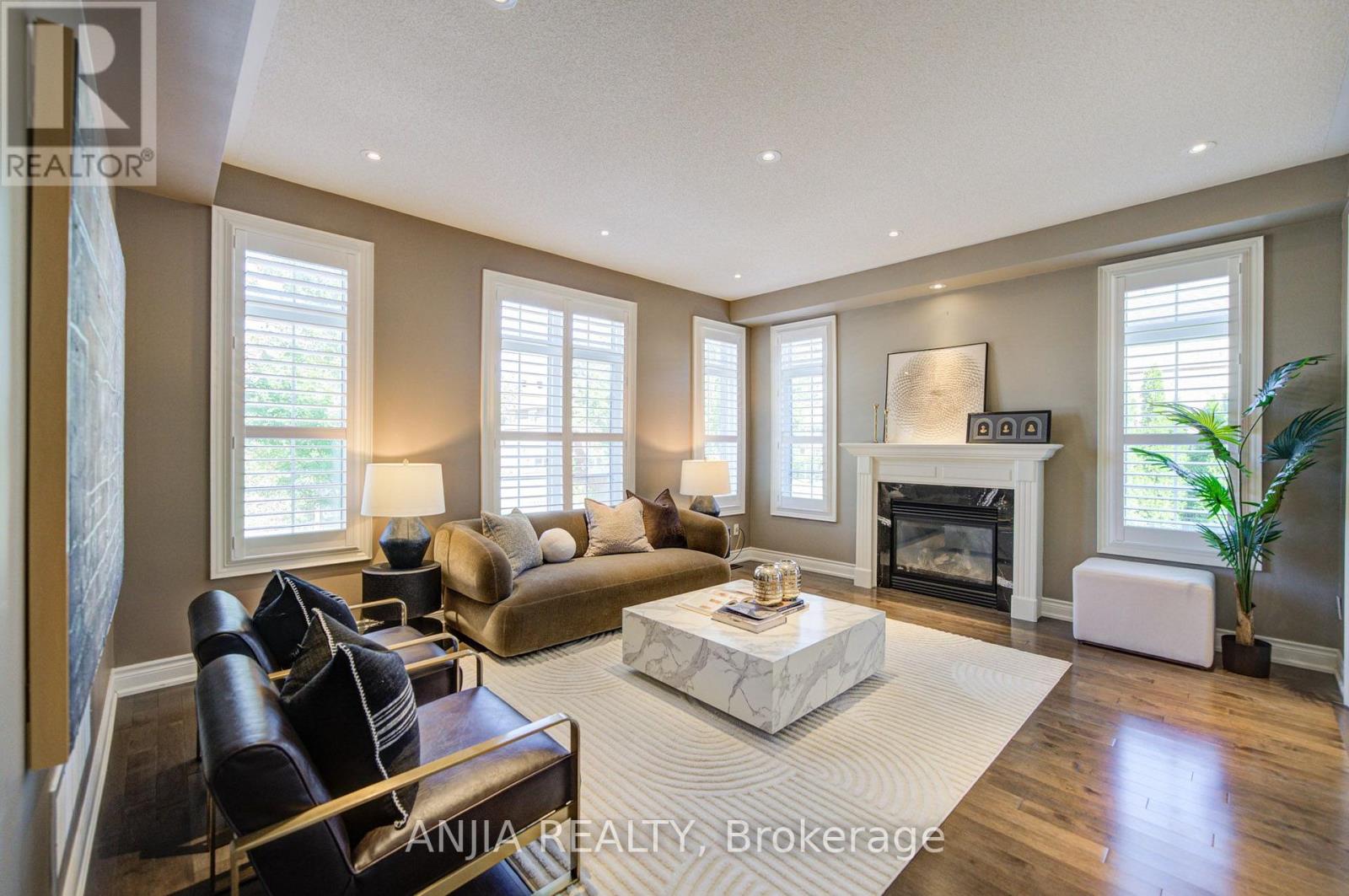 62 HOLST AVENUE - Image 15