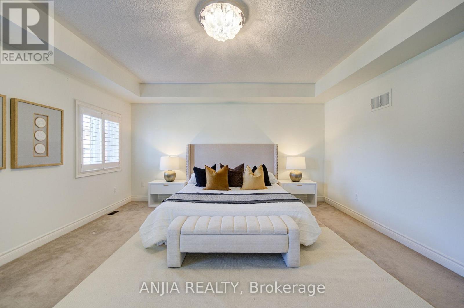 62 HOLST AVENUE - Image 25