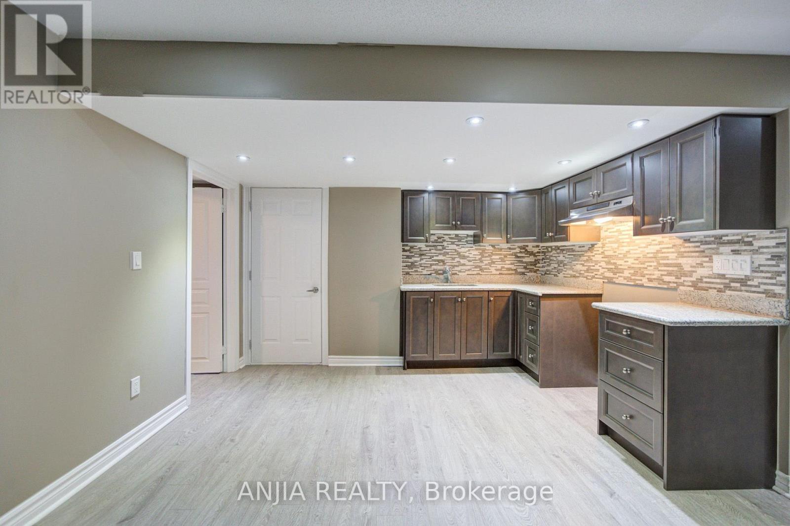 62 HOLST AVENUE - Image 40