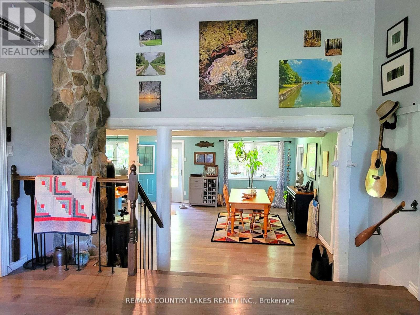 2481 LAKESHORE DRIVE - 11