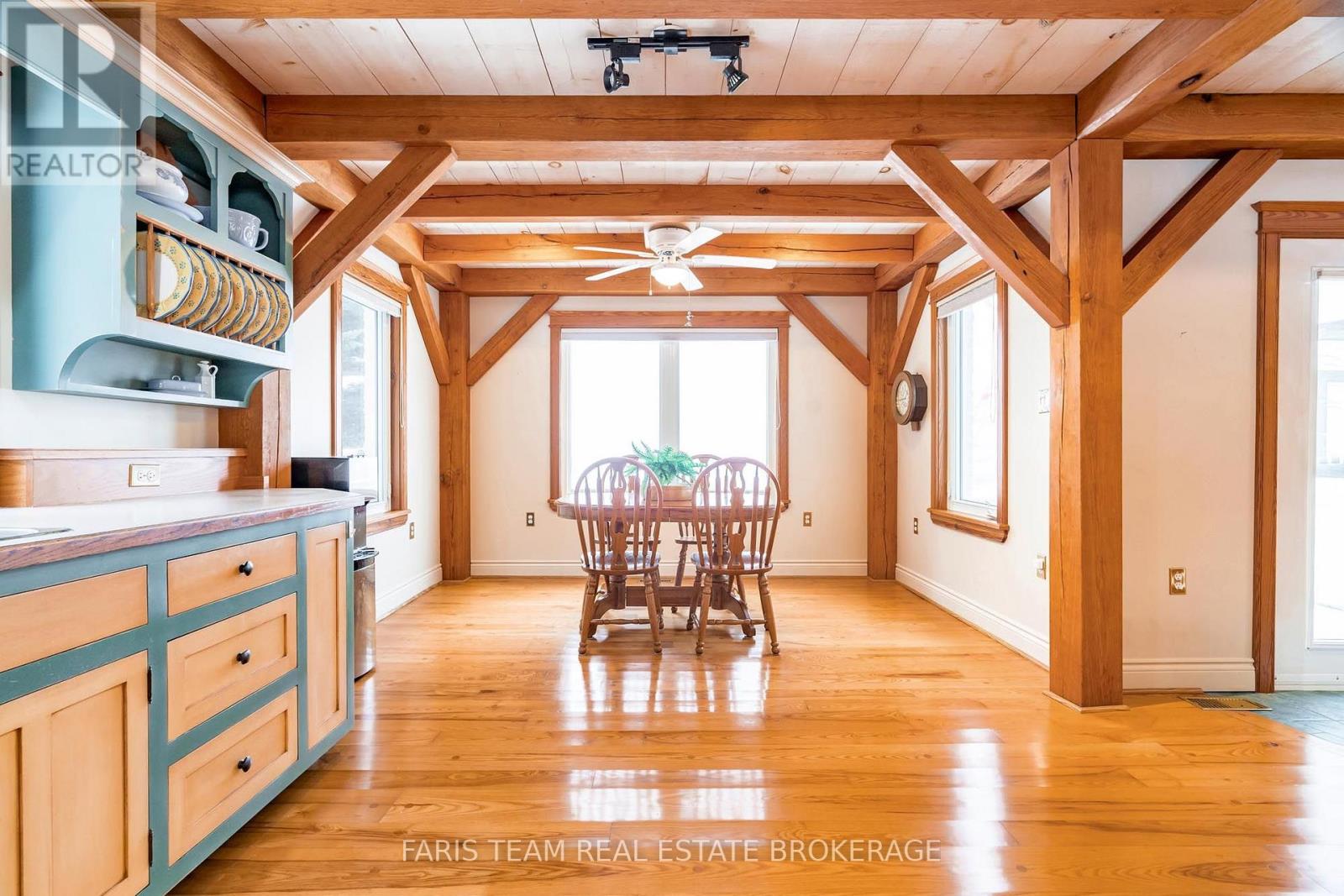 187 CHAMPLAIN ROAD - 9