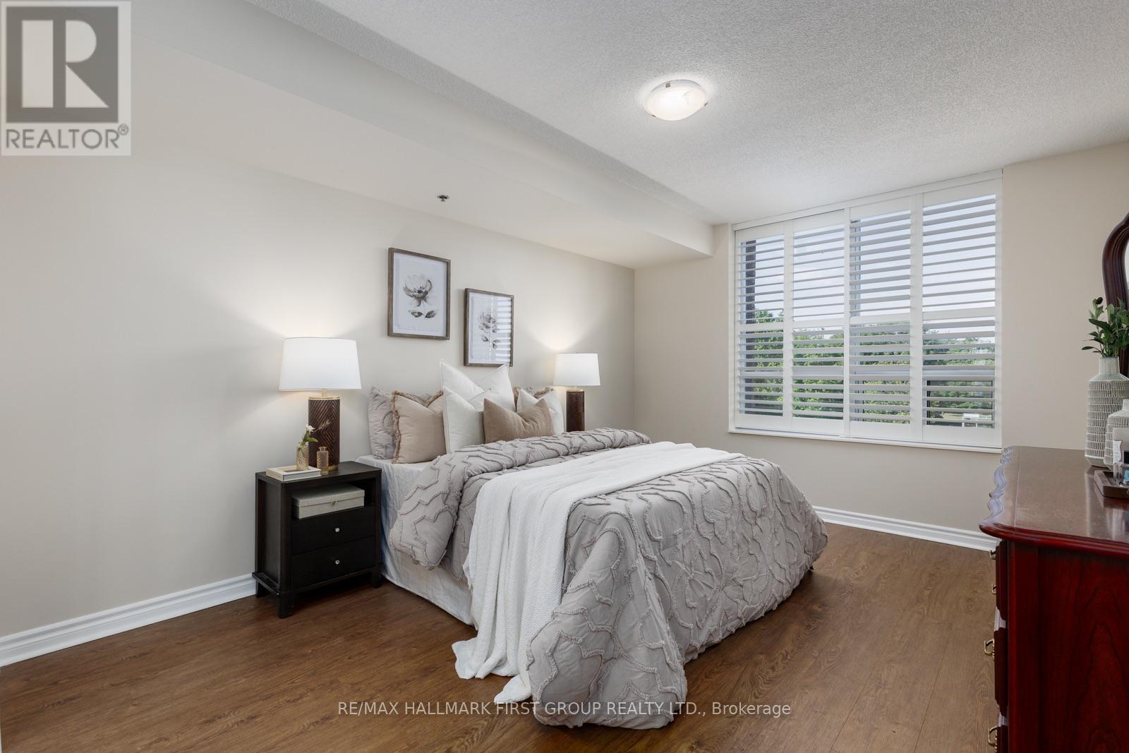 #1314 100 BURLOAK DRIVE - 12