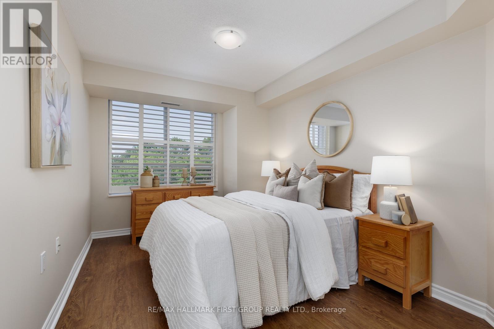 #1314 100 BURLOAK DRIVE - 16