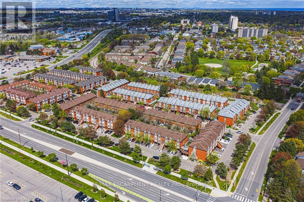 #101 895 MAPLE AVENUE - 35