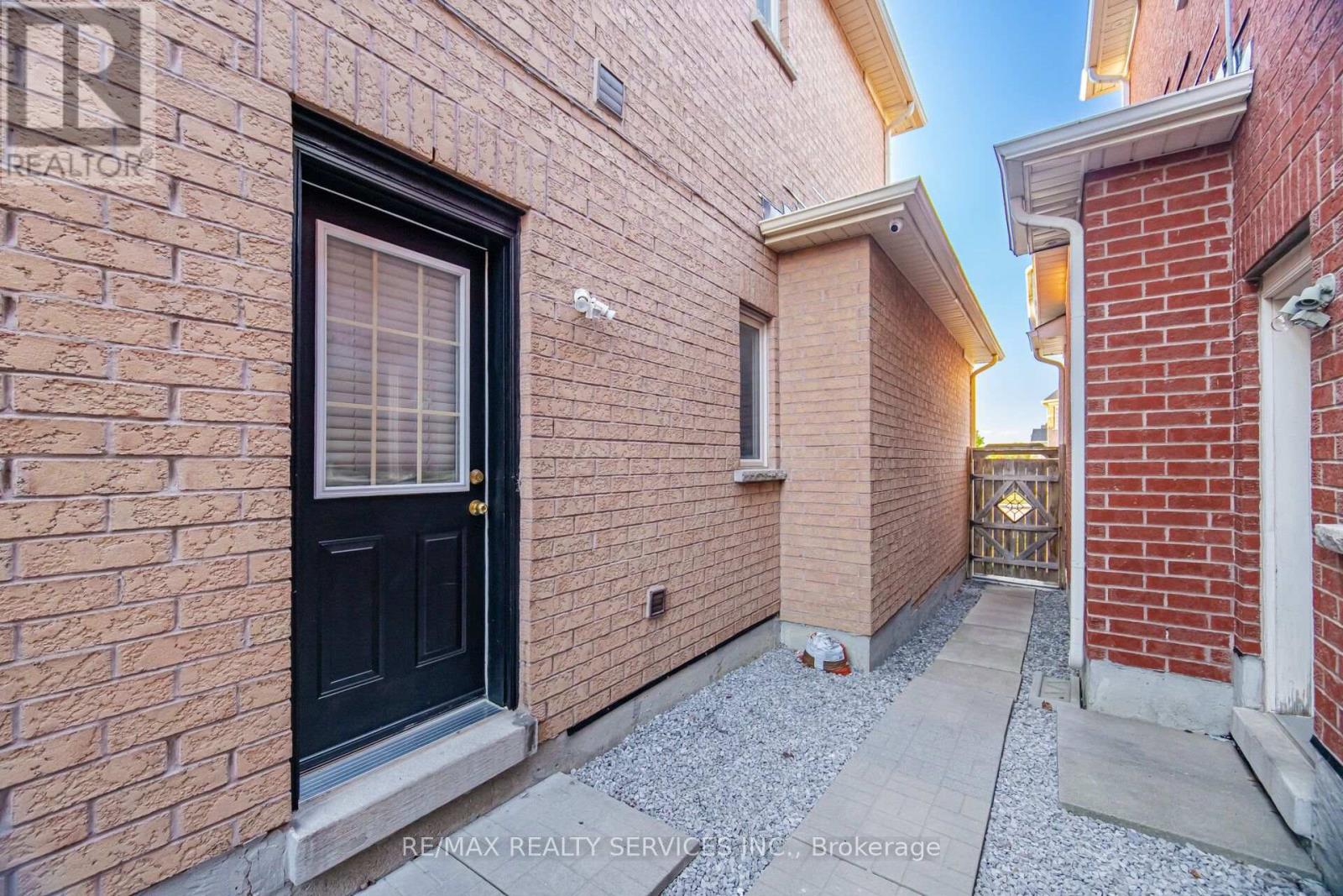 424 SUNNY MEADOW BOULEVARD - 48