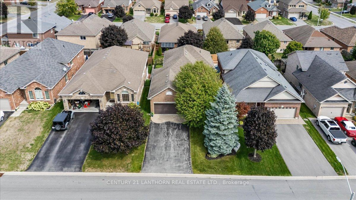 18 MCDOUGALL DRIVE - 1