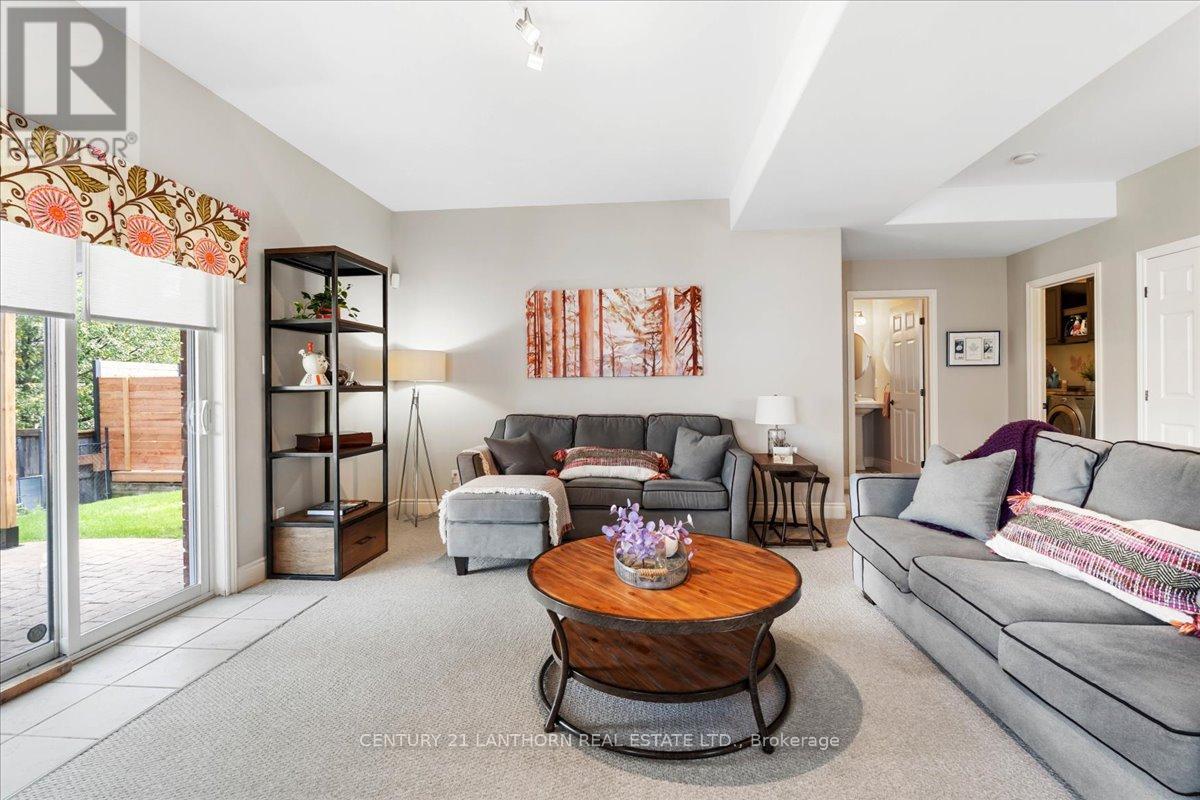 18 MCDOUGALL DRIVE - 27