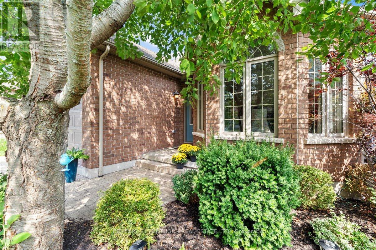 18 MCDOUGALL DRIVE - 9