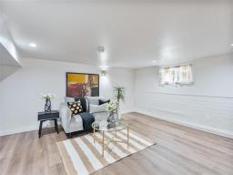 936 Lagimodiere Boulevard, Winnipeg, MB R3J0V4 Photo 17
