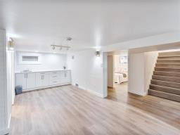 936 Lagimodiere Boulevard, Winnipeg, MB R3J0V4 Photo 15