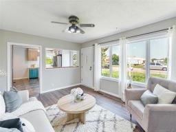 936 Lagimodiere Boulevard, Winnipeg, MB R3J0V4 Photo 10