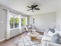 936 Lagimodiere Boulevard, Winnipeg, MB R3J0V4 Photo 8