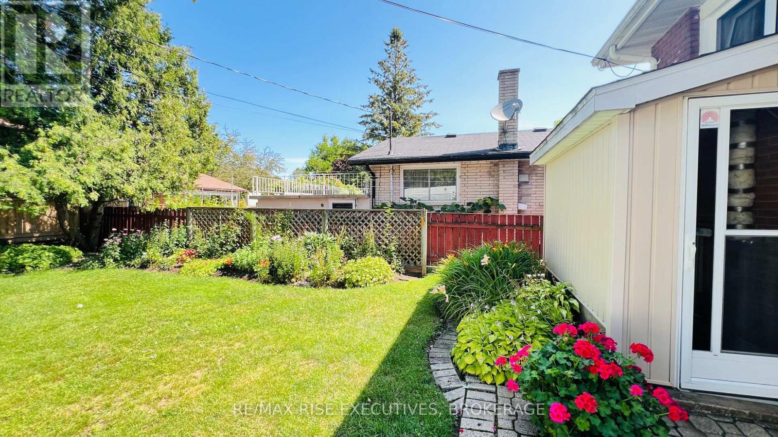 61 CONACHER DRIVE - 47