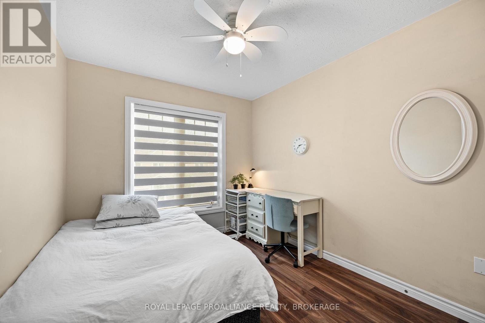 901 ASCOT LANE - 22